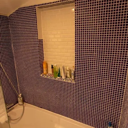 Nice Apartment In Paris Appartement